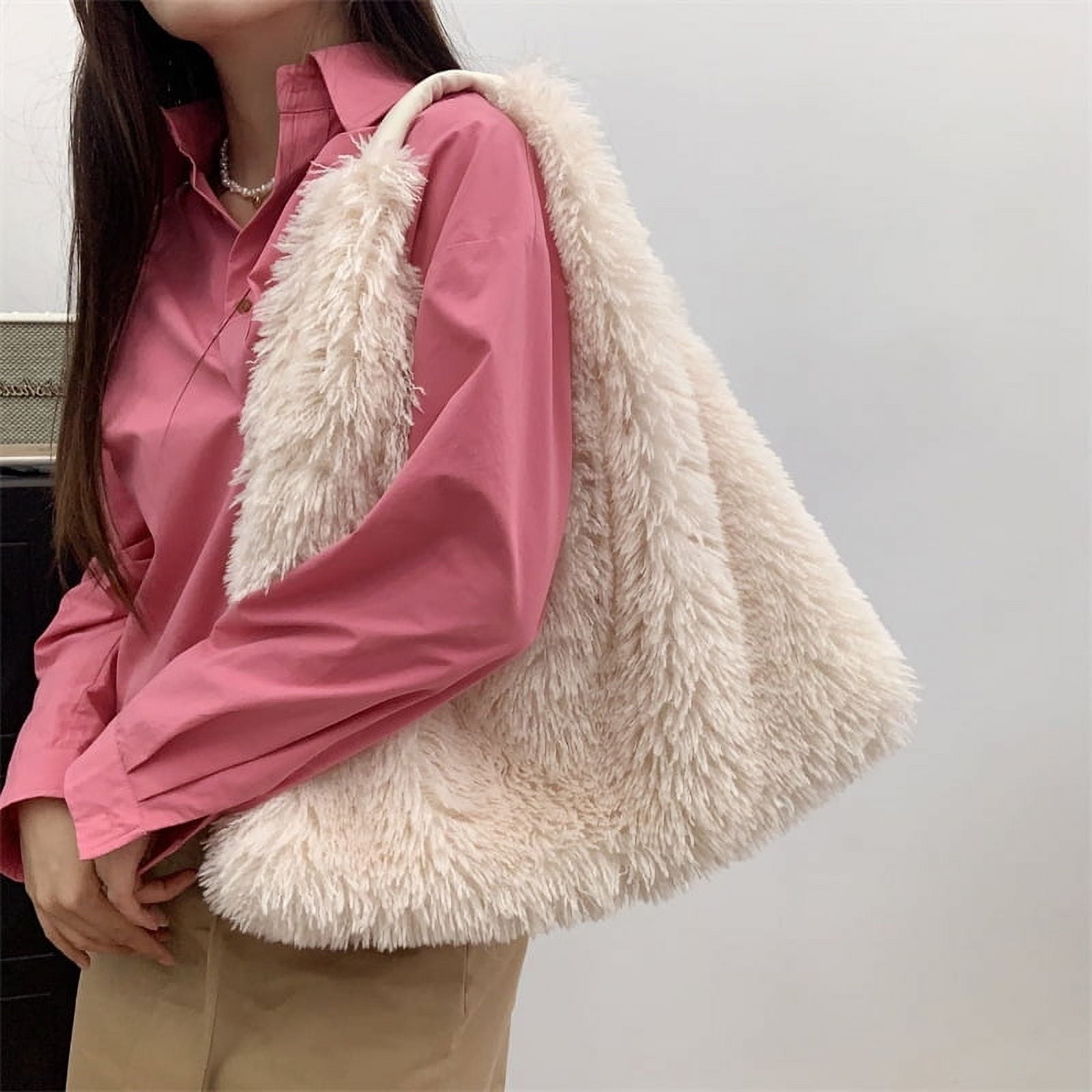 Winter Soft Plush Women's Shoulder Bags Faux Lamb Wool female Underarm Bag Large Capacity Ladies Fluffy Travel Tote Handbags
